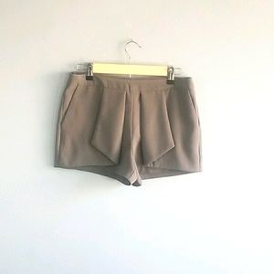 Forever 21 grey shorts
